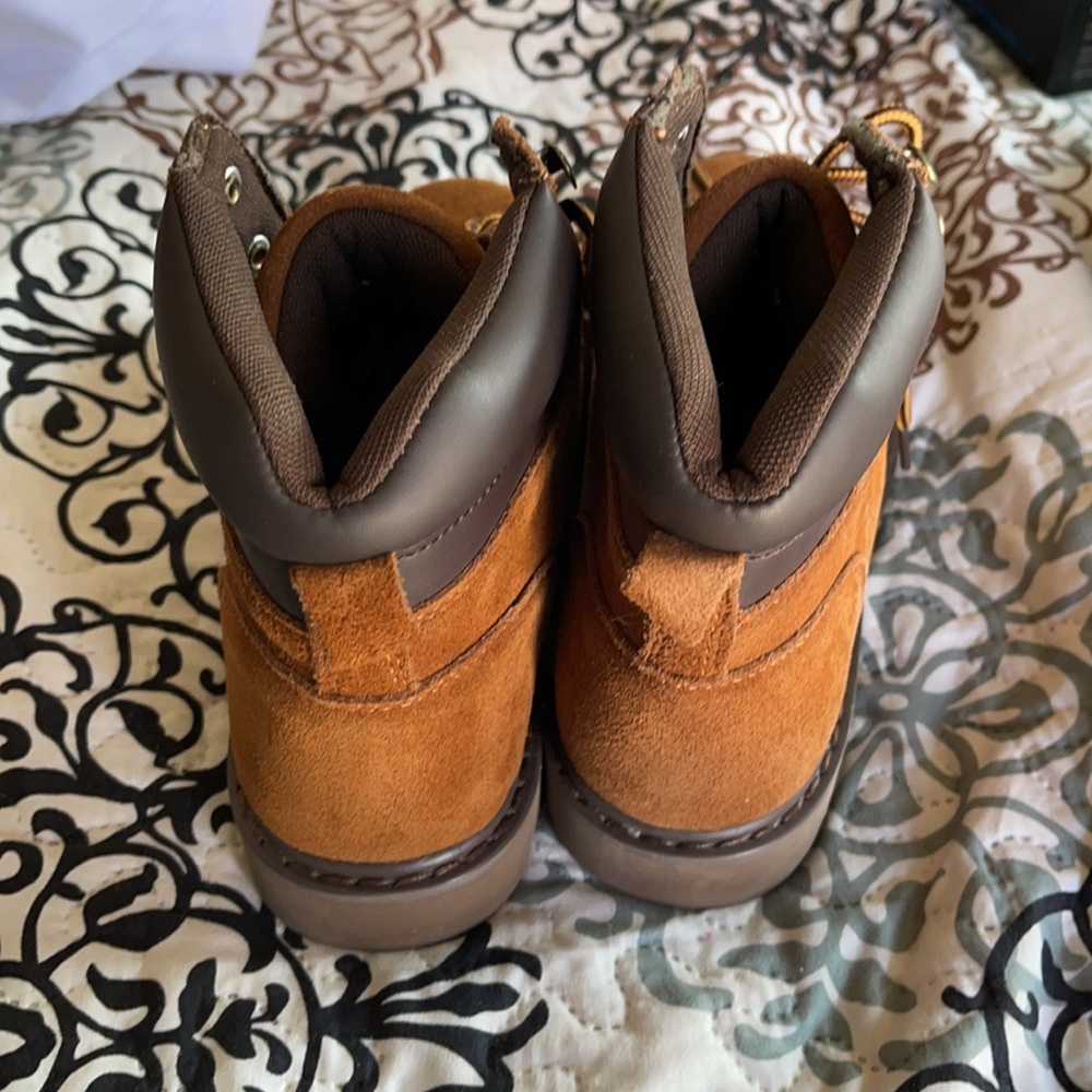 Work boots - Picture 3 of 4